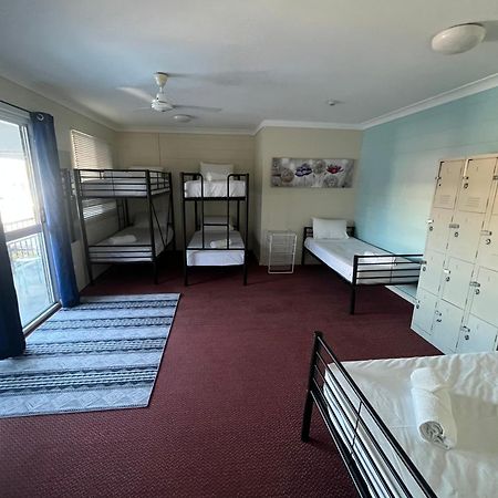 Seaside Lodge Hostel Townsville- Right Next To Coles, 2 Mins Walk To Strand & Cbd Exteriér fotografie